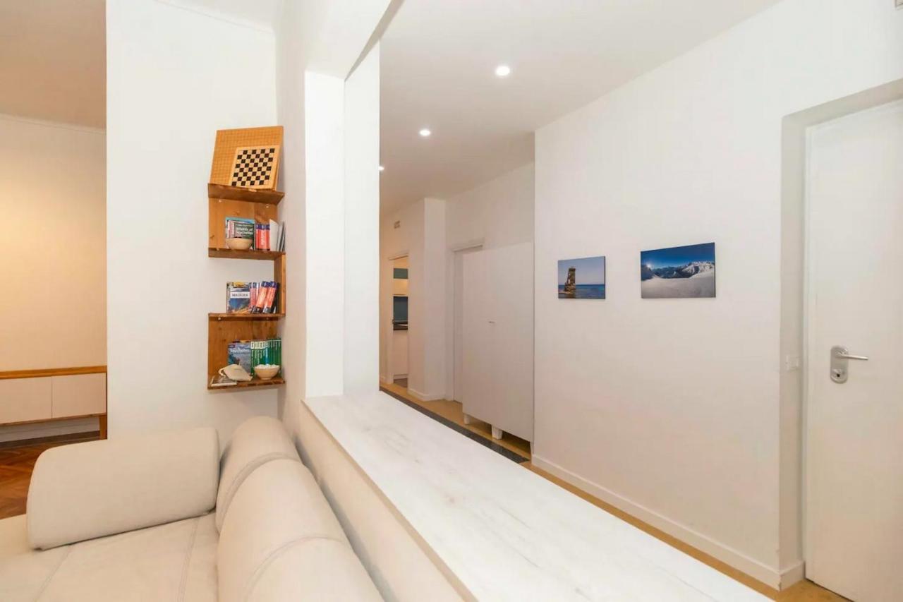 New! Cit Turin Elegant Apt With Parking Exterior foto