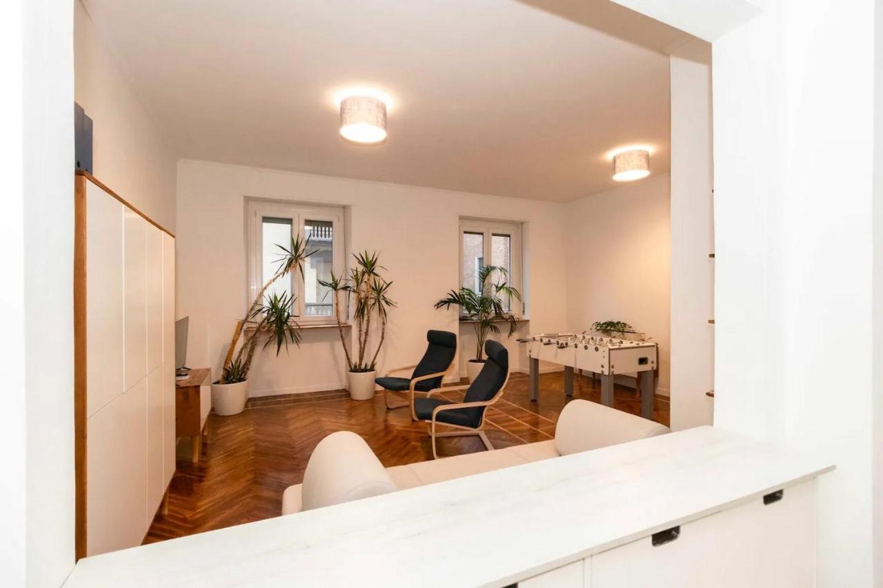 New! Cit Turin Elegant Apt With Parking Exterior foto