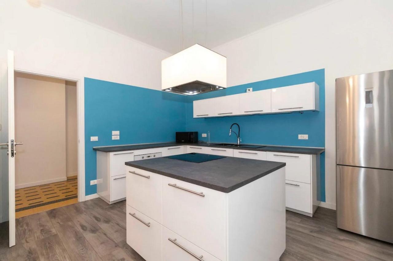New! Cit Turin Elegant Apt With Parking Exterior foto